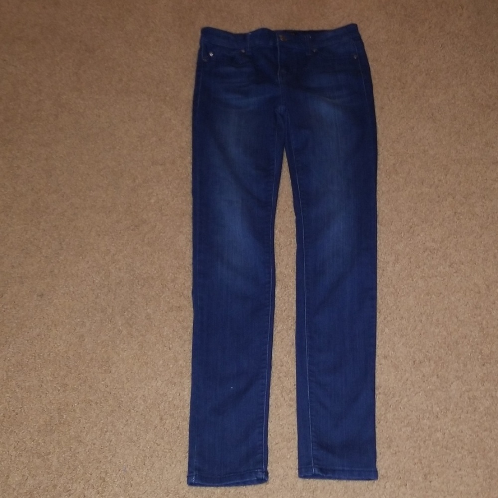 Dark blue jeans